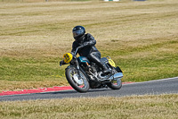 cadwell-park;cadwell-park-photographs;cadwell-trackday-photographs;enduro-digital-images;event-digital-images;eventdigitalimages;peter-wileman-photography;racing-digital-images;trackday-digital-images;trackday-photos